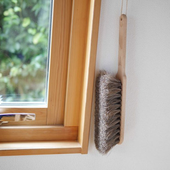 お手入れ用ブラシ